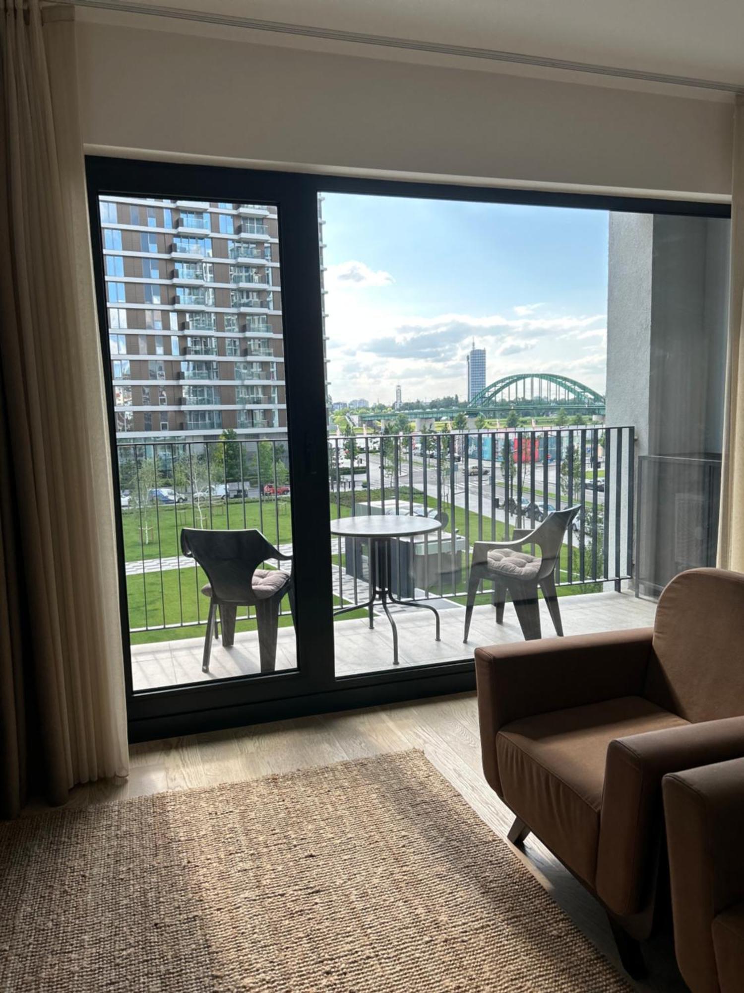Luxury Waterfront View - BW Apartment River View Belgrad Exteriör bild